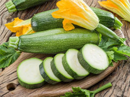 Продлеваем сроки сбора кабачков до заморозков: основные советы