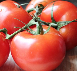 Томат Бабушкин подарок F1